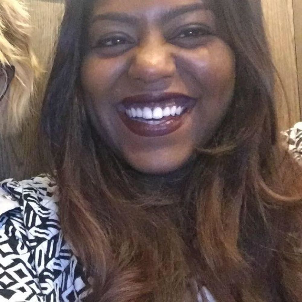 Meet your Posher, Beatriz